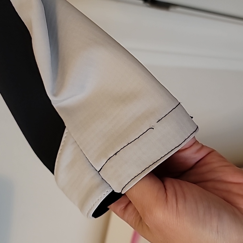 2015 Formula 1 United States Grand Prix Womens Jacket, Sz M - Picture 8 of 14